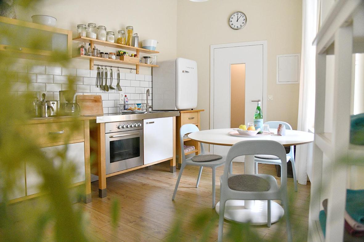 Jethon Studio-Appartement Im Gruenen Bernburg Exterior foto
